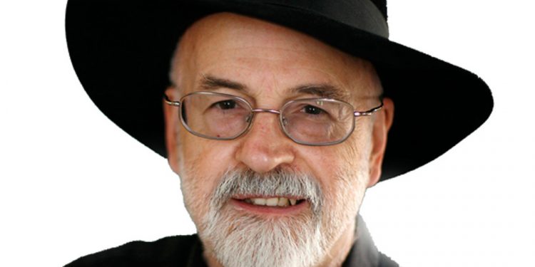 Terry Pratchett - sprawdź na TaniaKsiazka.pl