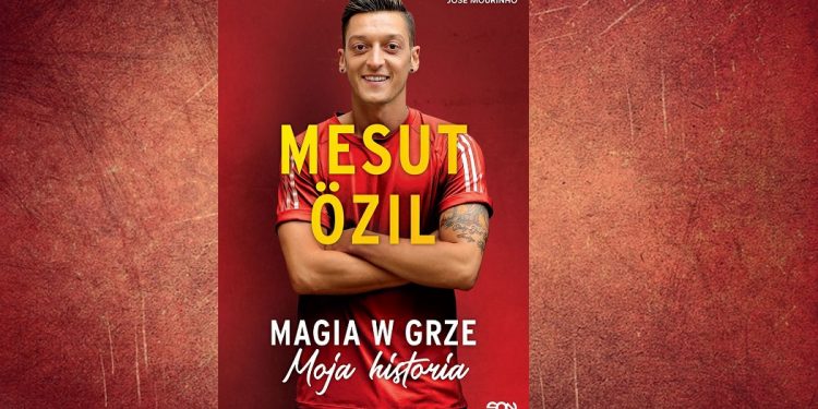 Mesut Ozil. Magia w grze. Moja historia - kup na TaniaKsiazka.pl