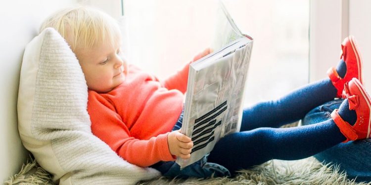 Książki interaktywne dla dzieci - sprawdź na TaniaKsiążka.pl!